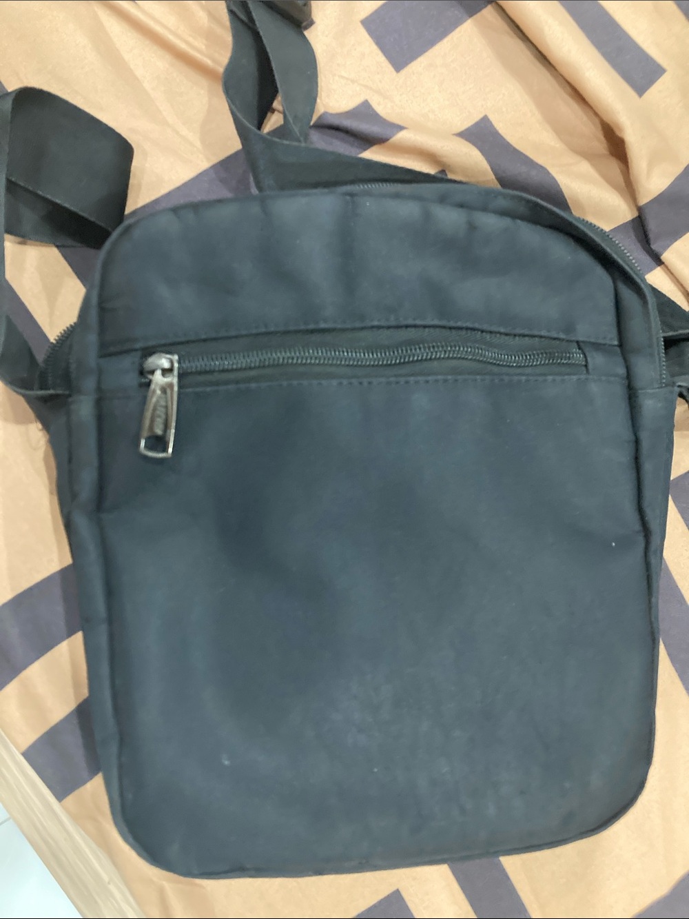 Men's Black Crossbody Shoulder Bag - Minimal Everyday Carry